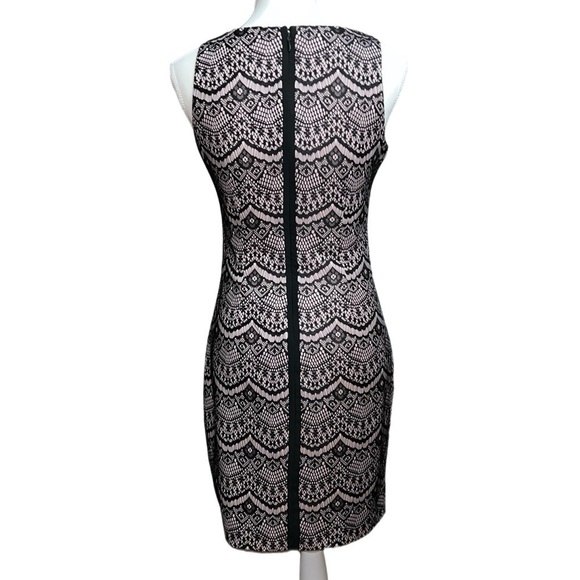 Guess Black Lace Sheath Dress Size 2
Lace Overlay on Nude Satin Zip Back - Picture 3 of 8
